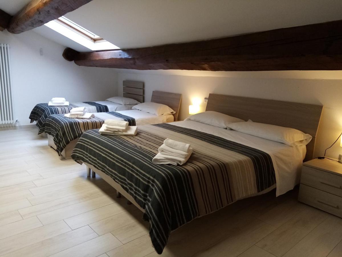 Centro Storico Suites Феррара Экстерьер фото